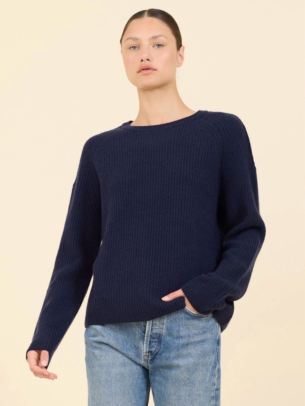 Women's Ribbed 100% Cashmere Crewneck Sweater in Navy